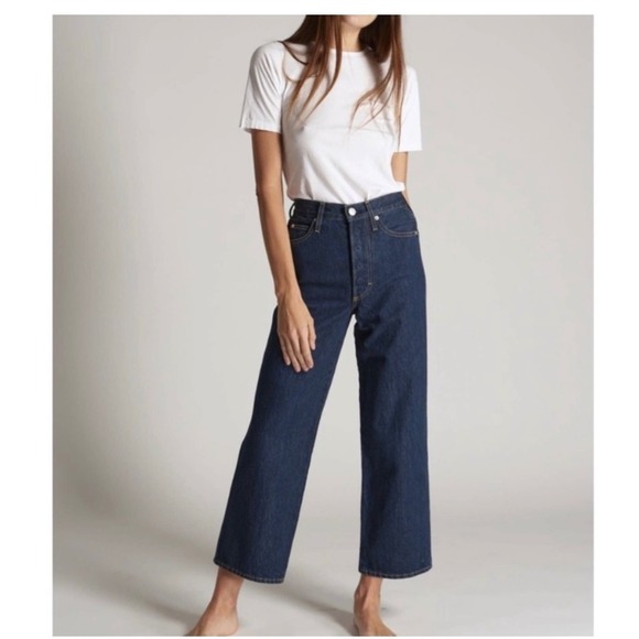 AMO Sophie High Rise Crop Wide Leg Jeans Indie Blue Size 28‎